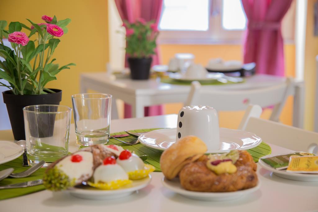 Tra L'Etna E Il Mare B&B Κατάνια Εξωτερικό φωτογραφία