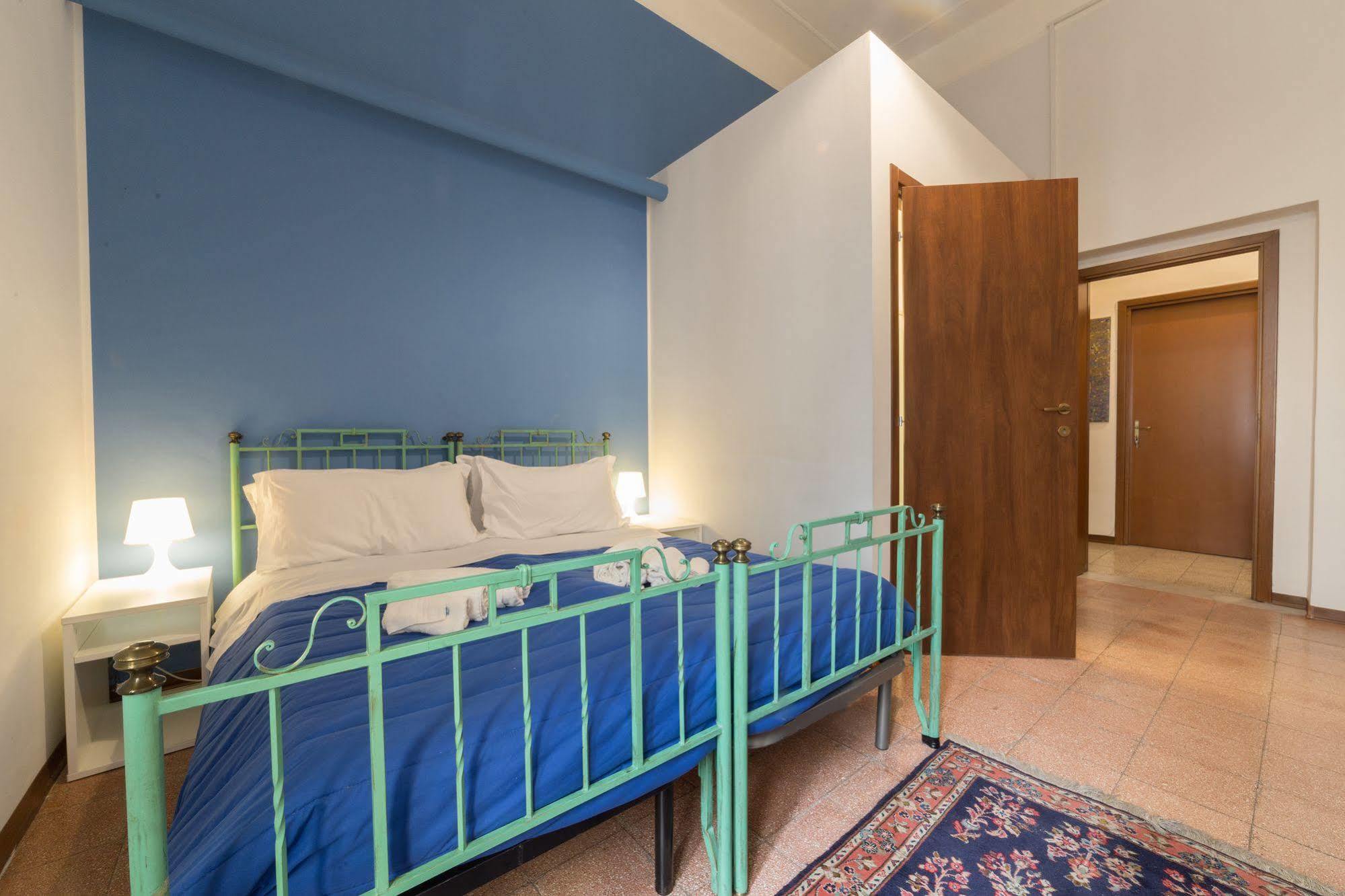 Tra L'Etna E Il Mare B&B Κατάνια Εξωτερικό φωτογραφία