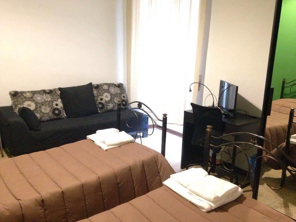 Tra L'Etna E Il Mare B&B Κατάνια Εξωτερικό φωτογραφία